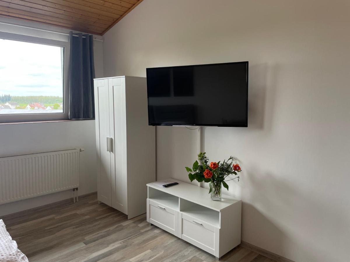 Sweet Rooms Bubesheim Bagian luar foto